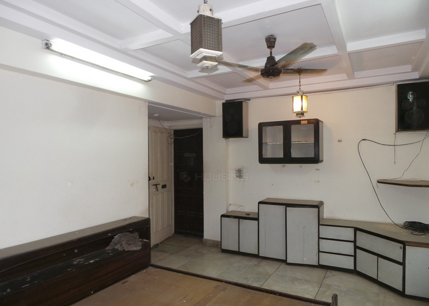 Residential Multistorey Apartment for Rent in Near Honda showroom , Chembur-West, Mumbai